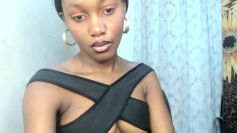 Ebony-slimgirl2 online show from November 28, 2025, 5:59 pm