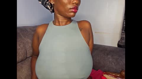 Ebony Melanie online show from October 1, 2025, 12:05 am