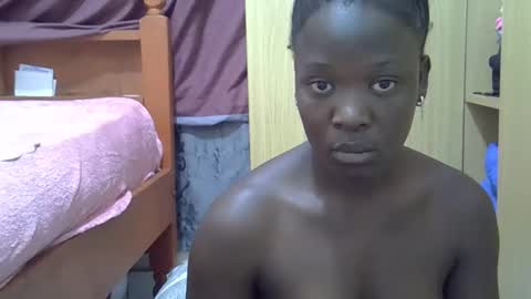 ebonydora online show from December 2, 2025, 9:58 am