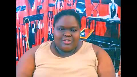 ebonyhotbuns4u2luv online show from October 28, 2025, 11:07 pm