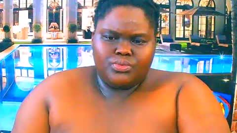 Snapshot of ebonyhotbuns4u2luv chatting on July 18, 2026, 12:04 am ebonyhotbuns4u2luv online show from July 18, 2026, 12:04 am