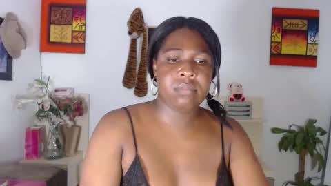 Snapshot of ebonyjdore chatting on March 1, 2025, 12:50 am rosmary online show from March 1, 2025, 12:50 am