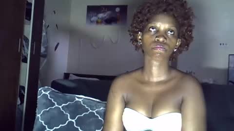 Snapshot of ebonykiki chatting on March 6, 2026, 12:12 pm ebonykiki online show from March 6, 2026, 12:12 pm