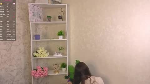 Milly online show from February 8, 2026, 3:32 am