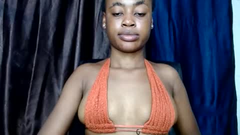 ebonypussy_xx online show from October 10, 2025, 4:17 pm