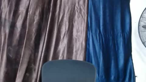 ebonypussy_xx online show from October 20, 2025, 3:01 pm
