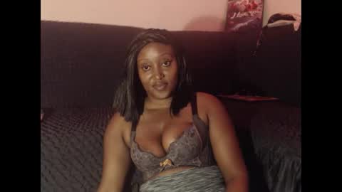 Snapshot of ebonyshiks chatting on March 31, 2026, 4:02 am ebonyshiks online show from March 31, 2026, 4:02 am