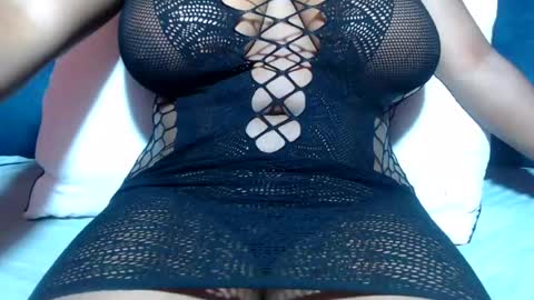 Snapshot of ebonysmiles00 chatting on July 17, 2026, 9:27 am ebonysmiles00 online show from July 17, 2026, 9:27 am
