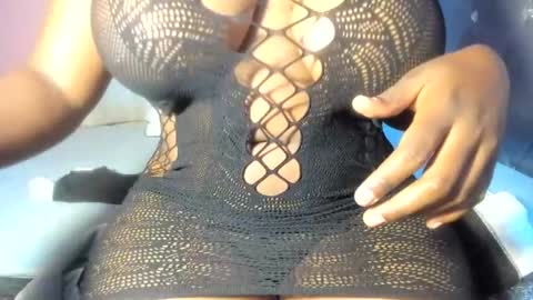 Snapshot of ebonysmiles00 chatting on July 30, 2026, 8:35 am ebonysmiles00 online show from July 30, 2026, 8:35 am