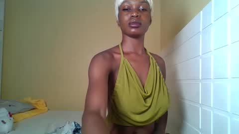 ebonytanqueen online show from March 27, 2026, 1:44 am