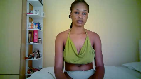 ebonytanqueen online show from May 17, 2026, 11:56 pm