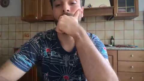 ET87 online show from November 16, 2025, 1:28 pm