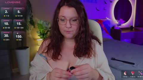      online show from November 1, 2025, 9:17 pm