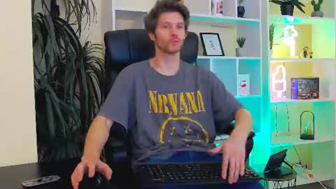 eddie_baker online show from June 16, 2026, 2:36 am