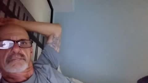 eddiee1068 online show from March 10, 2026, 7:24 am