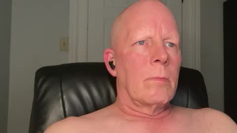 Eddy online show from November 17, 2025, 2:39 am