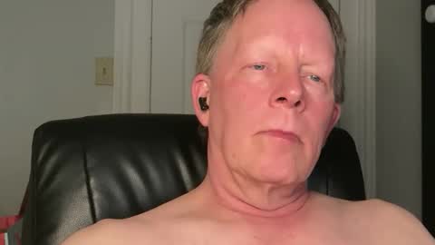 Snapshot of eddygl1968 chatting on April 25, 2026, 2:58 am Eddy online show from April 25, 2026, 2:58 am