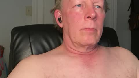 Snapshot of eddygl1968 chatting on May 4, 2026, 2:07 am Eddy online show from May 4, 2026, 2:07 am