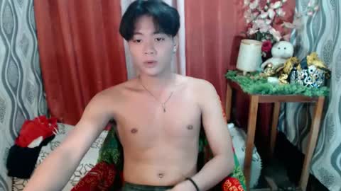 Snapshot of edelcum_xx chatting on February 9, 2025, 1:03 pm edelcum_xx online show from February 9, 2025, 1:03 pm