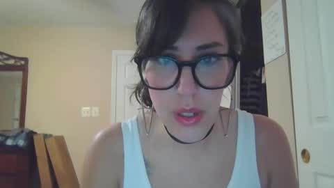 edengvse online show from April 5, 2026, 5:04 am