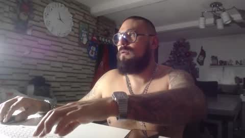 edgarram83 online show from December 14, 2025, 9:58 am