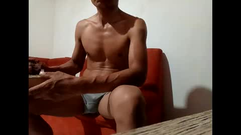 Snapshot of edgarsanmartin550 chatting on May 25, 2026, 7:03 am edgarsanmartin550 online show from May 25, 2026, 7:03 am