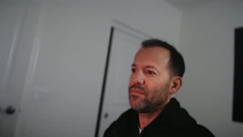 EdgeM online show from November 20, 2025, 7:46 pm