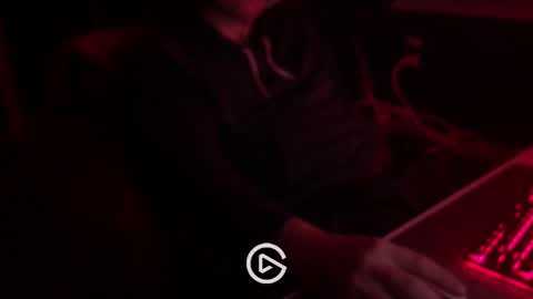 edgemeallnight online show from February 2, 2025, 4:37 am