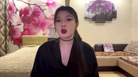 Eri online show from March 23, 2026, 6:34 pm