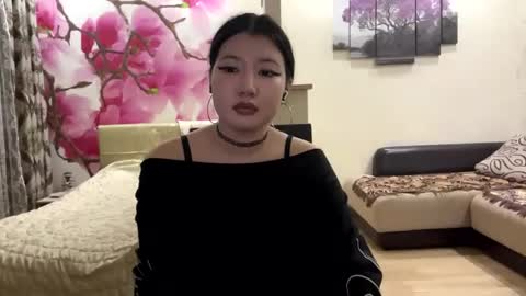 Eri online show from May 22, 2026, 6:24 pm