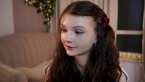 Lisa  online show from February 22, 2026, 11:58 pm