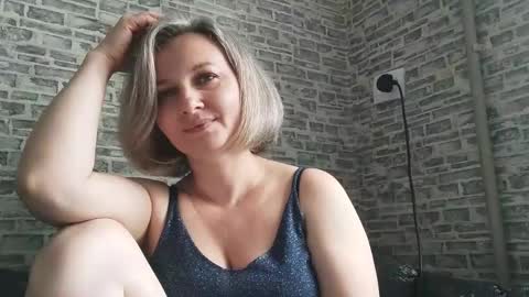 edithmanning online show from February 26, 2025, 11:52 am