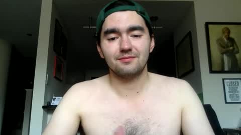 EddieFitz75 online show from April 28, 2026, 9:42 pm