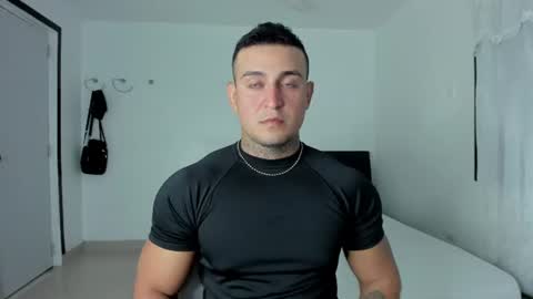 Snapshot of eduar_wild chatting on June 23, 2026, 2:31 am Eduar Wild online show from June 23, 2026, 2:31 am