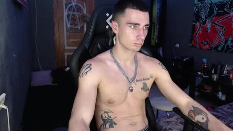 Snapshot of eduard_loveee chatting on September 11, 2025, 6:08 pm Eduar online show from September 11, 2025, 6:08 pm