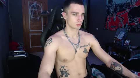 Snapshot of eduard_loveee chatting on November 15, 2025, 4:47 pm Eduar online show from November 15, 2025, 4:47 pm