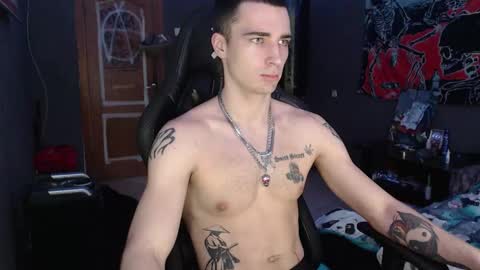 Snapshot of eduard_loveee chatting on November 25, 2025, 7:19 am Eduar online show from November 25, 2025, 7:19 am