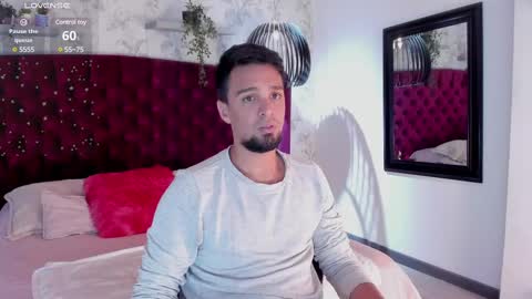 Eduardo online show from February 18, 2025, 3:42 am