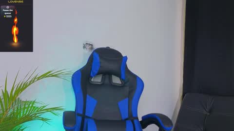 Edward Ross online show from October 13, 2025, 10:43 pm