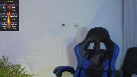Snapshot of edwardross_ chatting on May 28, 2026, 4:10 am Edward Ross online show from May 28, 2026, 4:10 am