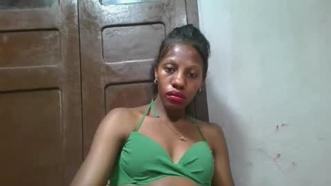edwige770943 online show from May 20, 2026, 6:14 pm