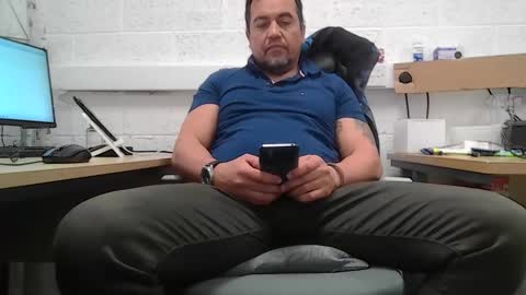 EdM online show from April 13, 2026, 8:53 am