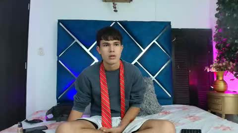 Edwin online show from April 18, 2026, 12:53 pm