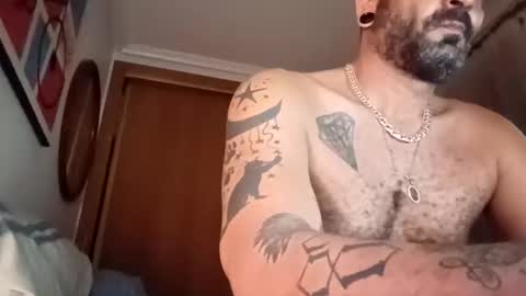 eemmee708927 online show from October 10, 2025, 8:08 pm