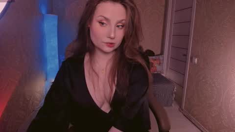 Snapshot of eesmaaarr chatting on September 21, 2025, 10:33 pm eesmaaarr online show from September 21, 2025, 10:33 pm