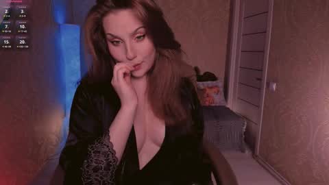 Snapshot of eesmaaarr chatting on October 9, 2025, 11:36 pm eesmaaarr online show from October 9, 2025, 11:36 pm
