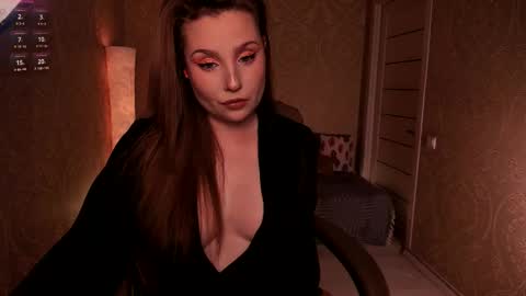 eesmaaarr online show from February 26, 2026, 11:26 pm