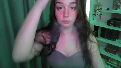 effie_balconii online show from March 6, 2025, 2:51 pm