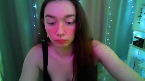 effie_balconii online show from February 23, 2026, 7:28 am