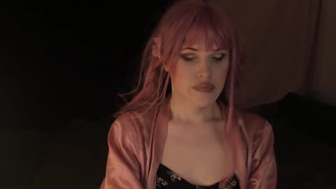 Effie Mur online show from December 28, 2024, 3:15 pm